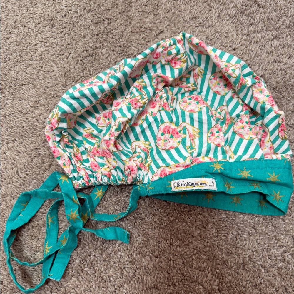Scrub cap